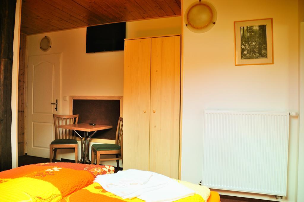 Penzion Kameňák Horní Planá Zimmer foto