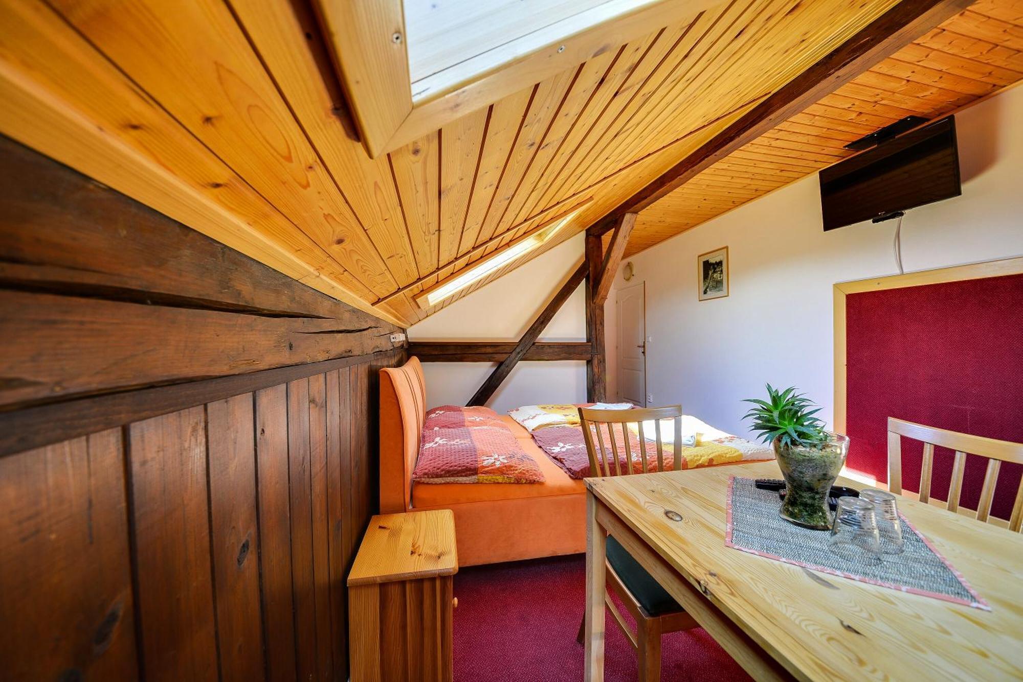 Penzion Kameňák Horní Planá Zimmer foto